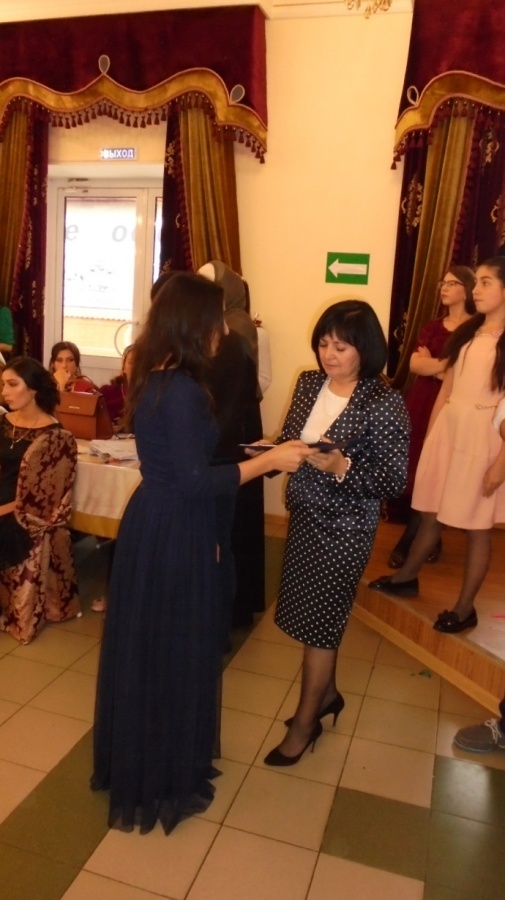 Вручение зачетных книжек студентам 1 курса