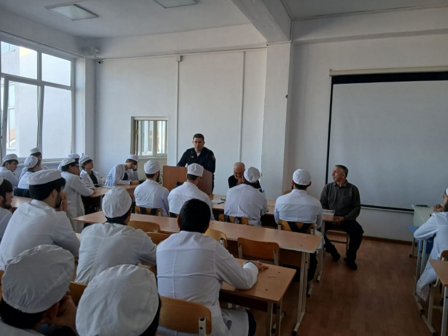 встреча студентов с инспектором ПДН