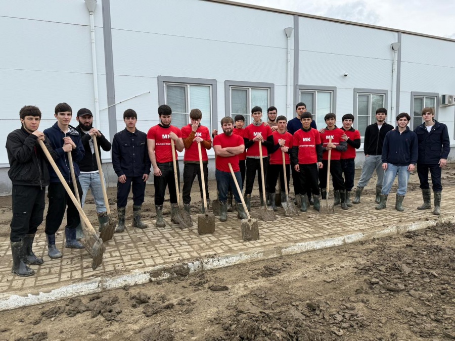 НЕ СЛОВОМ ,А ДЕЛОМ